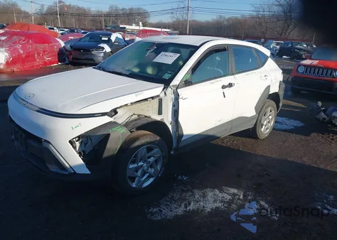 2024 Hyundai Kona Se z USA, uszkodzony, nr VIN KM8HACAB1RU076975